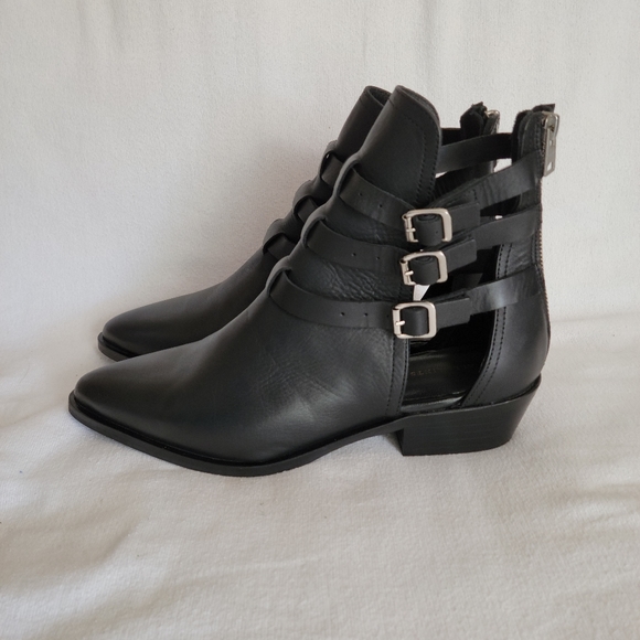 All Saints Naomi Cutout black leather bootie - Picture 5 of 15